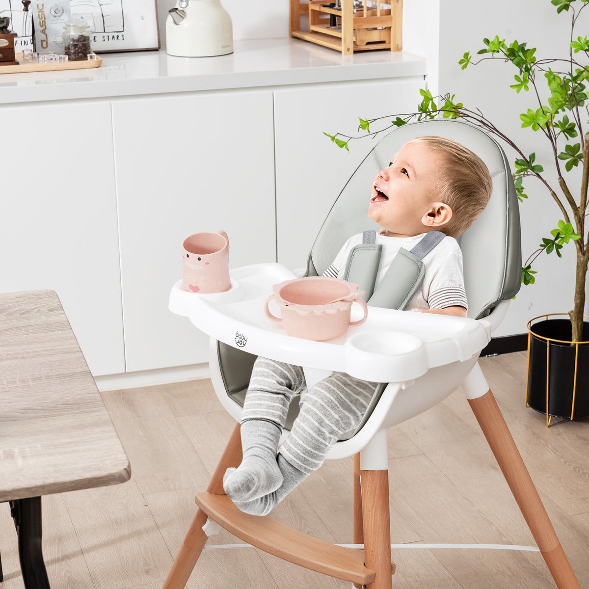 High Chair with Dishwasher Safe Tray and Beech Wood Legs