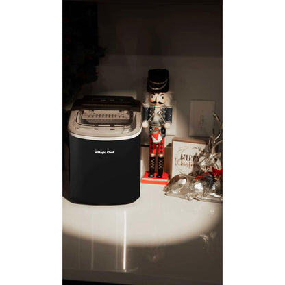 Magic Chef Portable Countertop Ice Maker, 27 Lb. per Day - Black - view 7