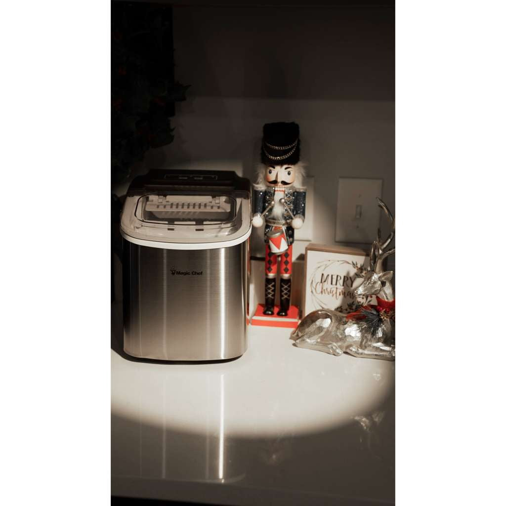 Magic Chef Portable Countertop Ice Maker, 27 Lb. per Day - Stainless Steel - view 7
