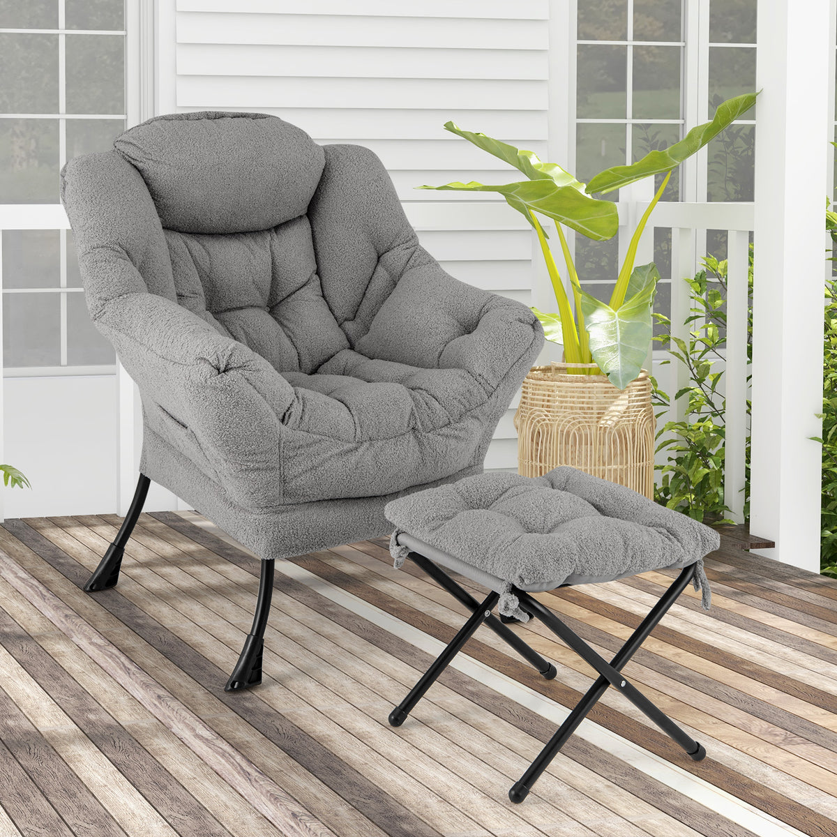 Accent Chair with Folding Footrest and Head Pillow